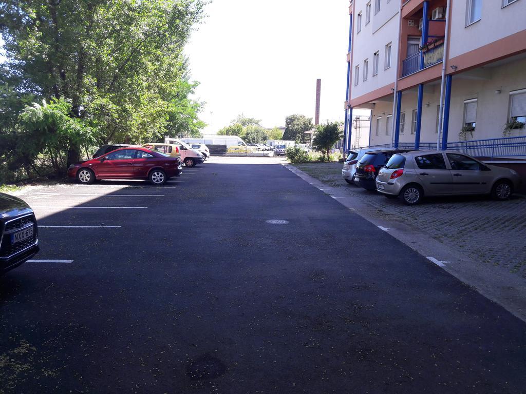 Orchidea Apartman Eger Exterior foto